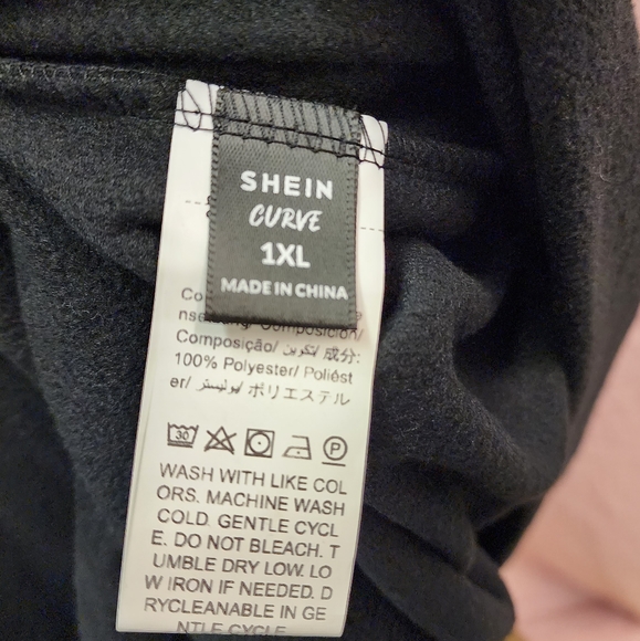 Women's Plus Cute Little Devil Relax  Fleece Hoodie-(1XL)NWOT - Picture 7 of 7